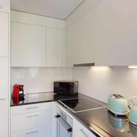 Big With Balcony - Sun 14