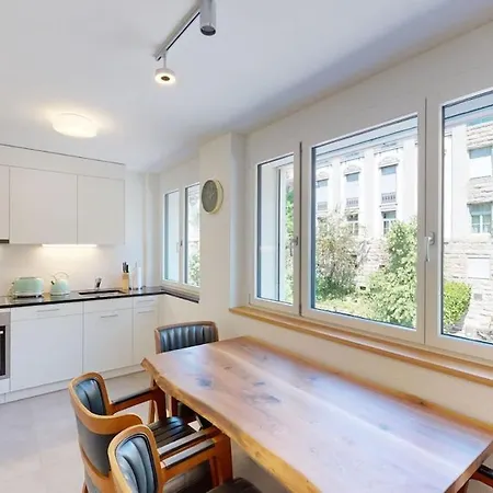 Appartement Big With Balcony - Sun 14 *